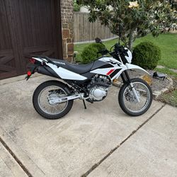 2023 Honda XR150L