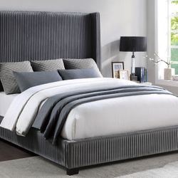 72" QUEEN PLATFORM BED NEW IN BOX 