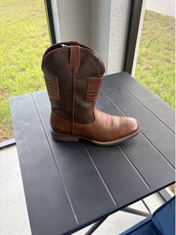 Brand new Men’s Cowboy boots size 9.5