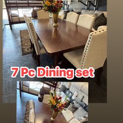 7 Pc Dining Set