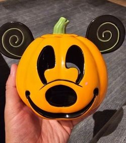 Mickey Pumpkin
