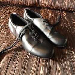 Capezio Tic Tap Shoes 5 1/2