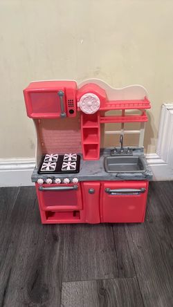 Toy Kitchen