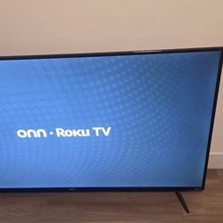 Used Good 55 Inch Onn Roku TV With Remote 