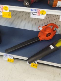 Cash America-Black Decker Leafblower
