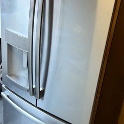 Ge Refrigerator Frenchdoor Standard Size
