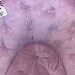Hello Kitty Chair 