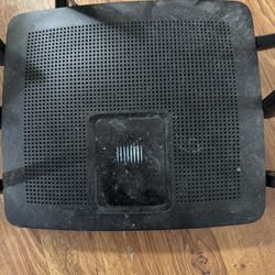 Linksys WiFi 5 Router, Tri-Band, 3,000 Sq. ft Coverage, 25+ Devices, Speeds up to (AC5400) 5.4Gbps - EA9500