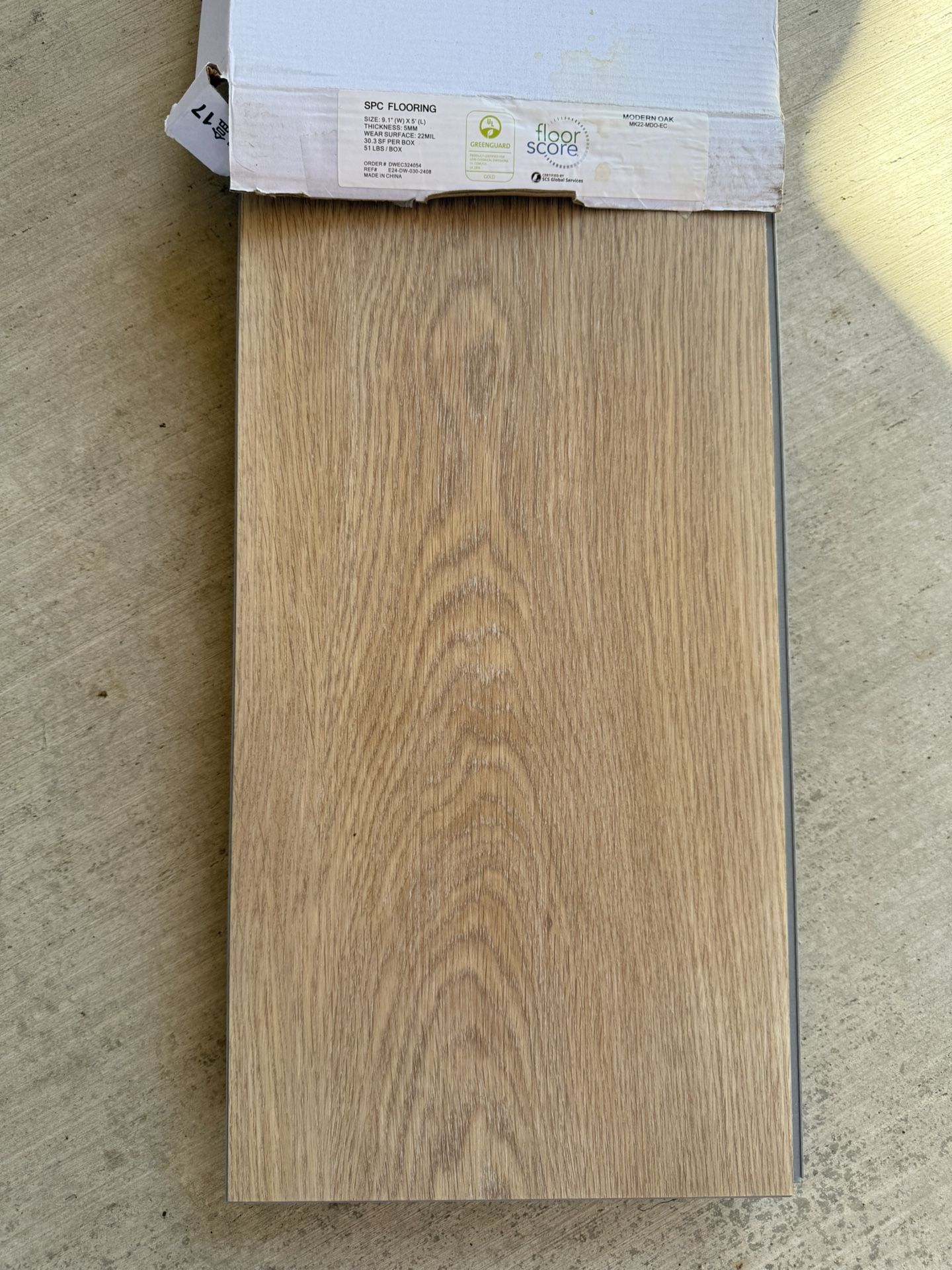 Lvp Flooring Have 151sqft ( 1.50$ Per Sqft ) PRICE FIRM