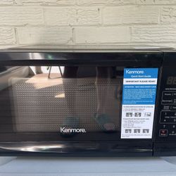 Kenmore Microwave (black)