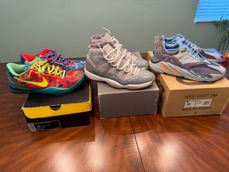 Jordan kobe yeezy size 10-10.5 read i fo