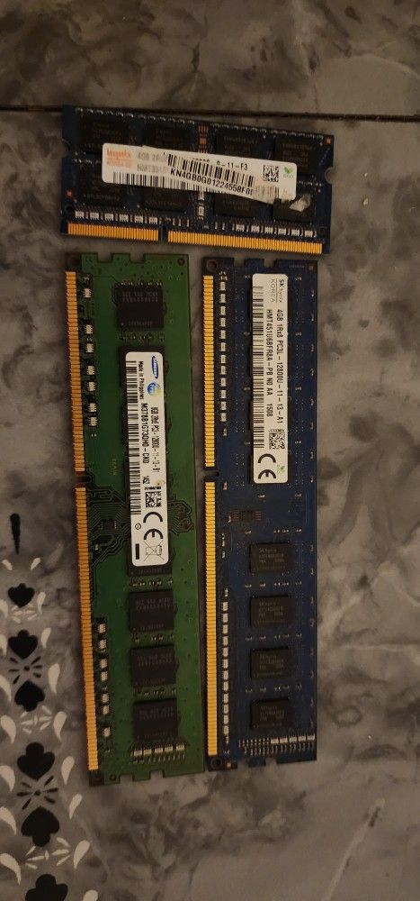 Ddr3 8 Gig And 4 Gig Ram Sticks