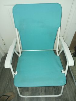 Lightweight Foldable Blue Beach Chair