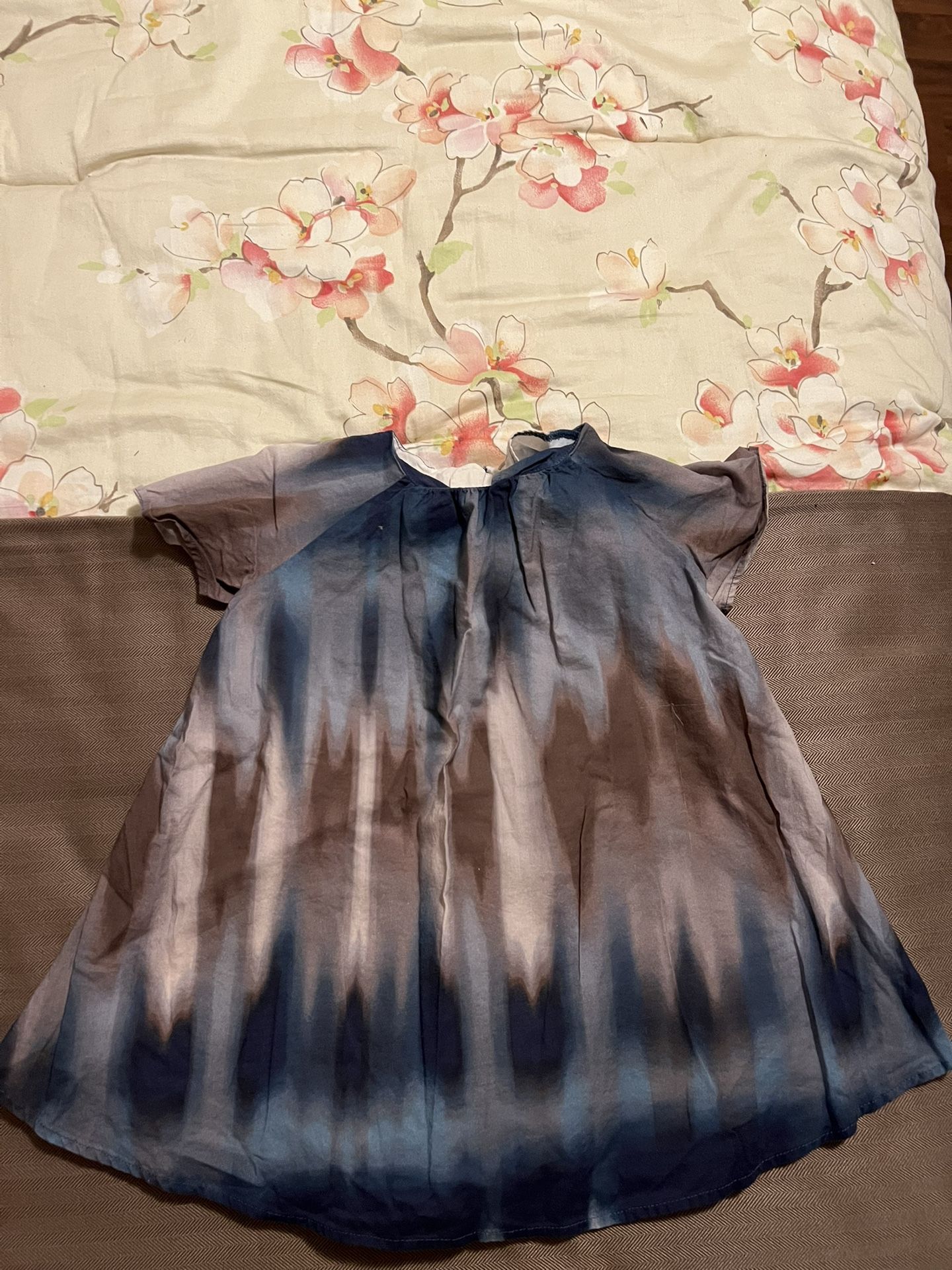 Banana republic baby dress size 6-12 months
