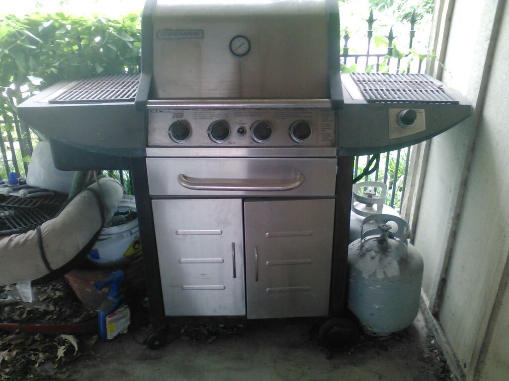 Brinkmann Pro Series 2600 Gas Grill