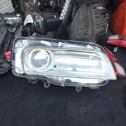 2014 Rolls Royce Ghost Right Headlight