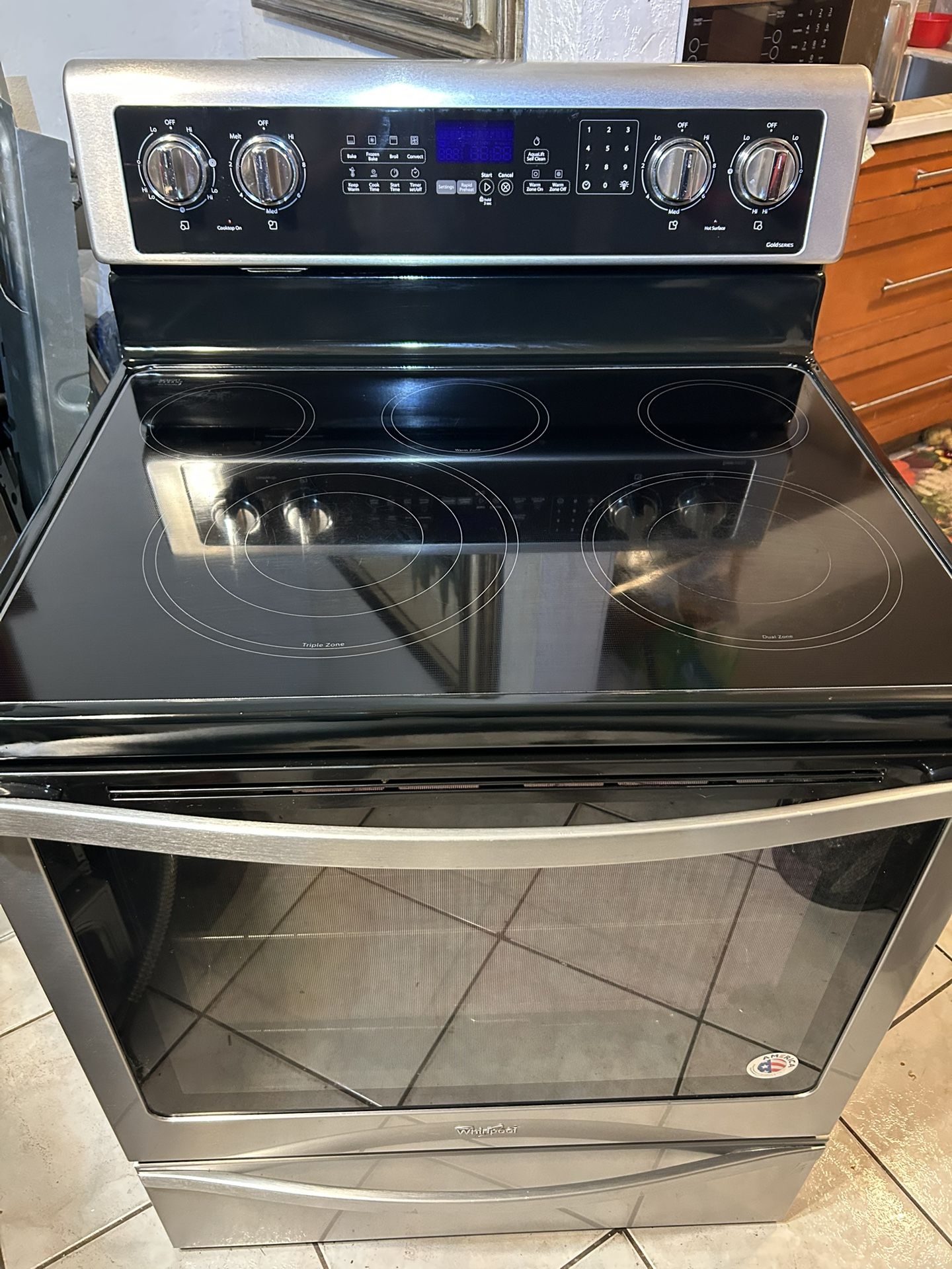 Whirlpool Electric Stove Range 30” Inch
