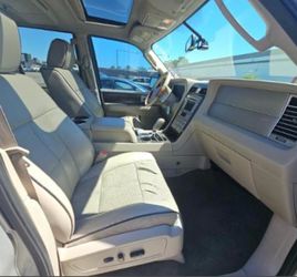 2008 Lincoln Navigator L 4x4