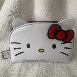 Hello Kitty Makeup Bag