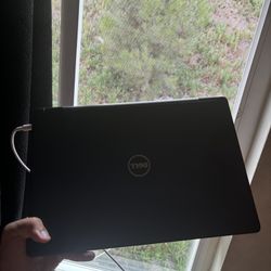 Dell Laptop - i7 - 16gb RAM 