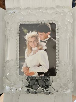 Mikasa Crystal Piture Frame New