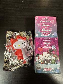 Kidrobot Hello Kitty Time to Shine Figure Angel 
