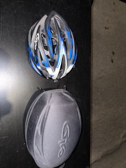 Giro Atmos Bicycle Helmet Size Large with Premium Giro Hard Carrying Case