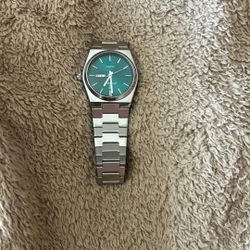 Poedagar Quarts Watch