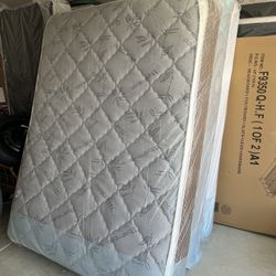 Queen Pillowtop Bamboo Mattress Only