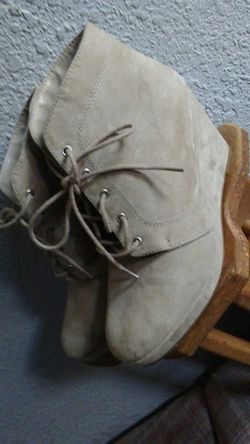 Womens shoes