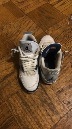 Air Jordan 4 White Navy Sneakers