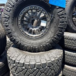 WHEELS KMC IMS 17x9 BEADLOCK TOYOTA TUNDRA 5LUGS 