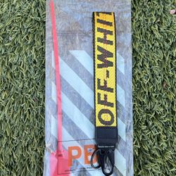 Off White Keychain Classic Yellow 