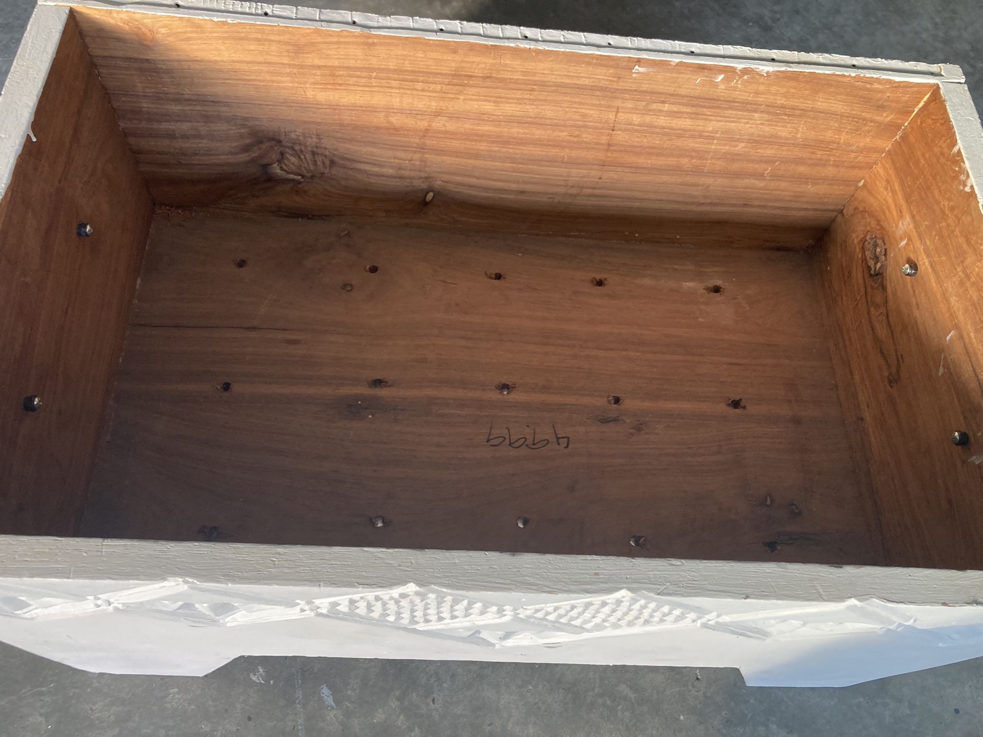 Heavy Duty Oak Wood Planter With Handles On Both Sides