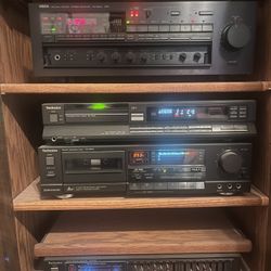 Vintage Technics And Yamaha Audio Equipment 
