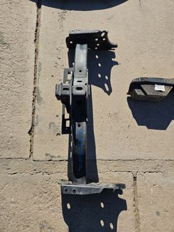 Toyota Tacoma Trailer Hitch Oem
