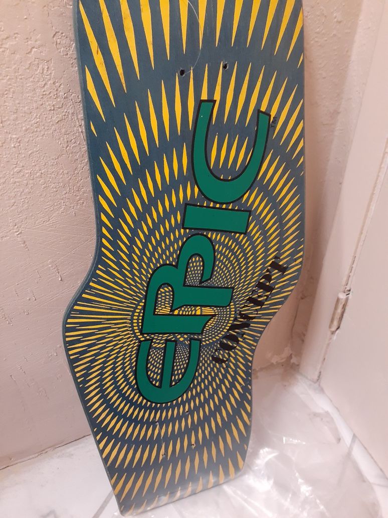 epic skate board