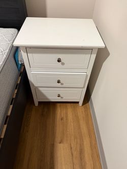Night stand