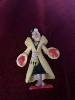 Donalds Cruella Deville toy