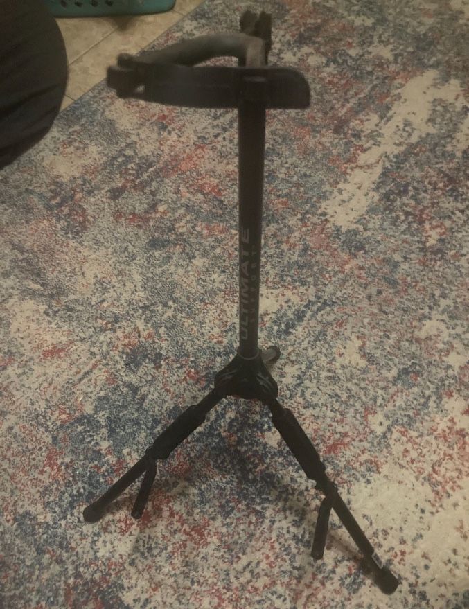 Ultimate Support Professional Guitar / Bass Stand