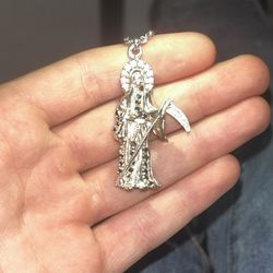 Santa Muerte pendant plus chain all pure silver