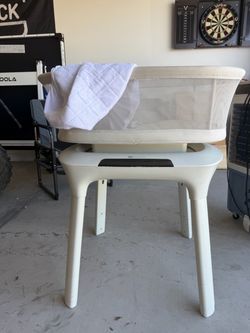 4 moms bassinet