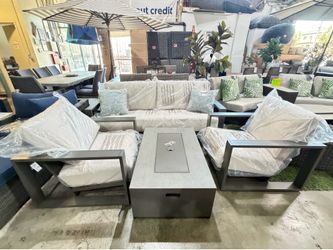 Patio set with Firepit 5pc from Costco, Brand new