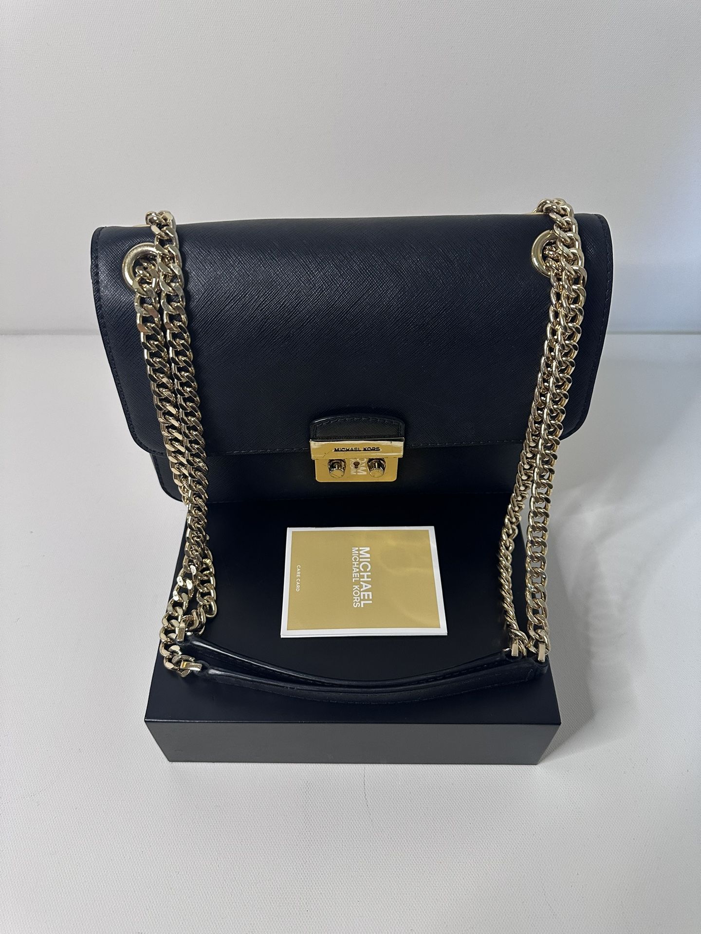 MICHAEL KORS Handbag Women’s Black & Gold Shoulder Bag (Authentic)