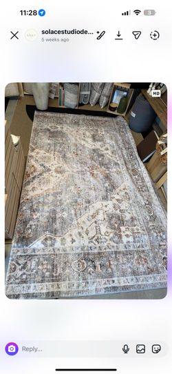 New area rug (8x10)