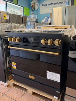 Thor 36” Professional Gas Range with Tilt Panel Touch Control in Black/Bronze