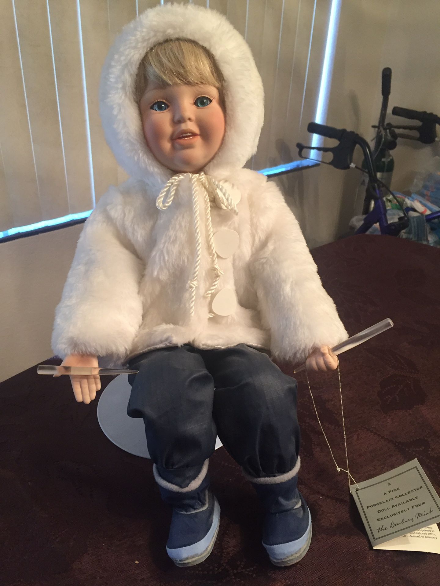 2 vintage Danbury Mint porcelain dolls