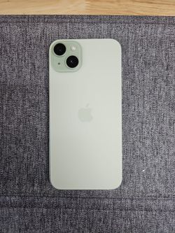 Iphone 15 plus. 128gb. Unlock any sim