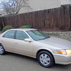 2001 Toyota Camry