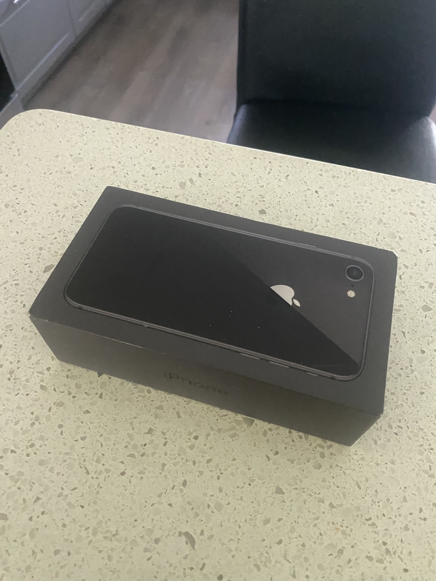 Apple iPhone 8